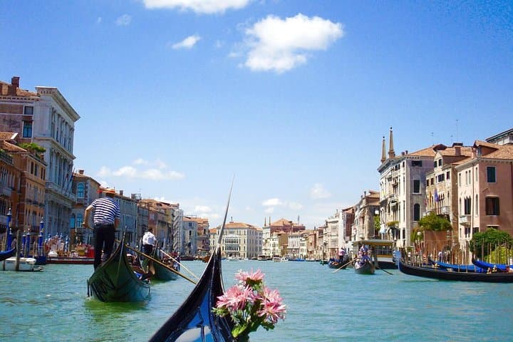 Venice Day Trip from Rome by High-Speed Train with Happy Hour