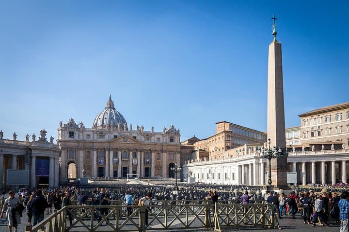 Papal Audience with Pope Leo XIV and Expert Local Guide