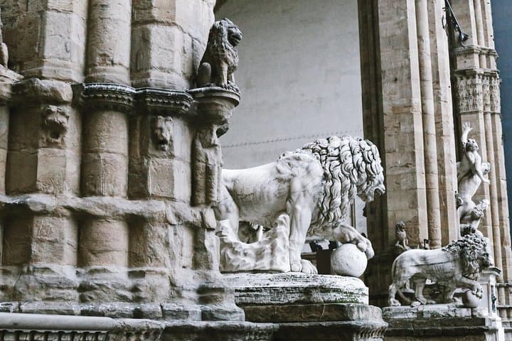 Florence City Center Exclusive Guided Tour w/ Accademia & David