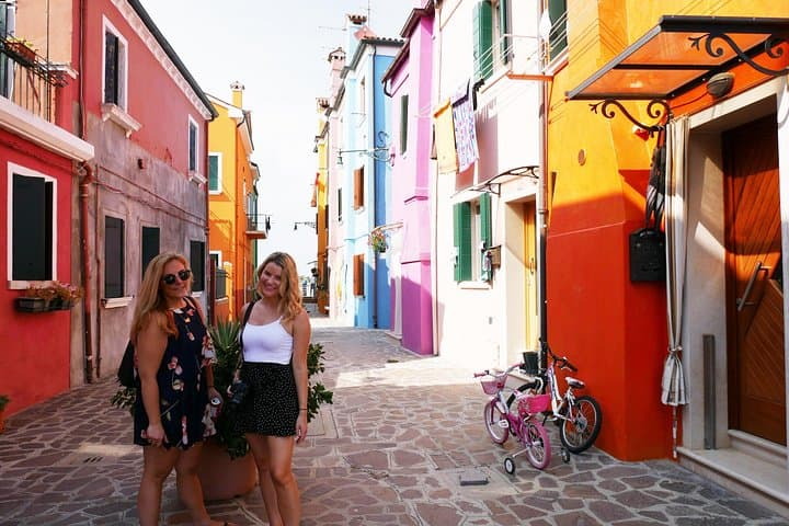 Venice in a Day: St. Mark’s, Doge’s, Gondola and Murano & Burano
