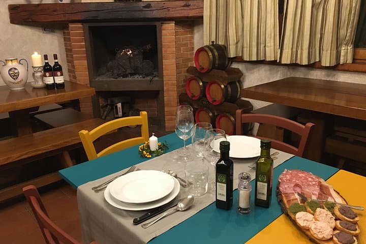 Dinner with Wine Tasting at Lanciola