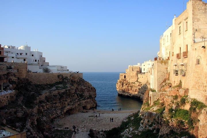 Walking tour Polignano a Mare
