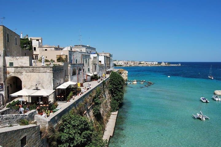 Apulia in 4 Nights with Sightseeing tours and Accomodation