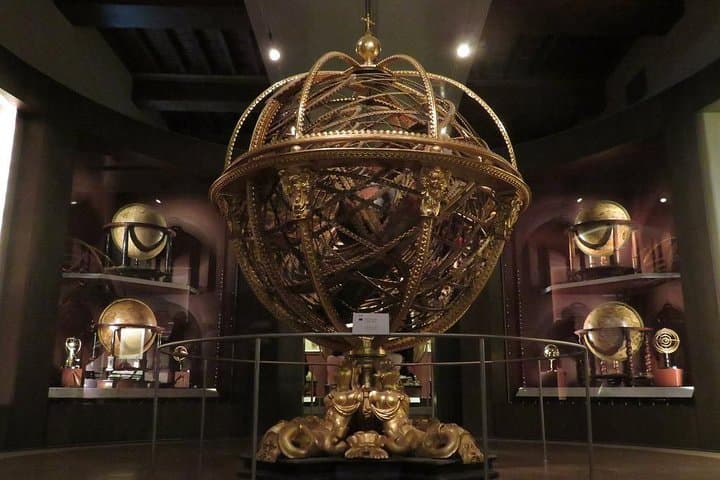 Small-group Guided tour of Galileo's Museum