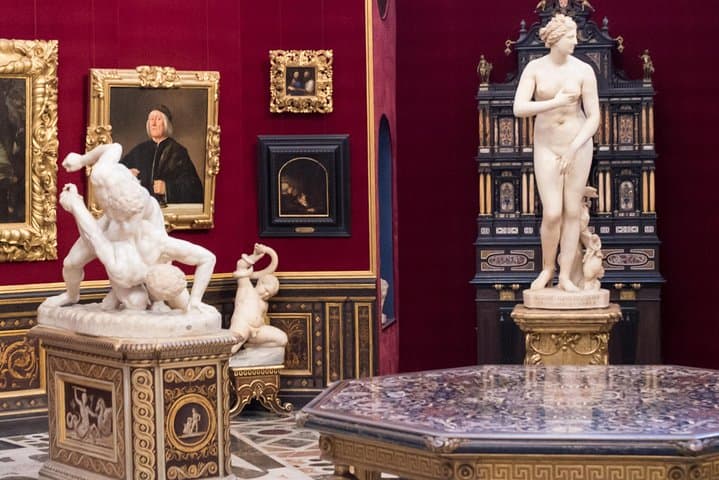 Florence Private Full-Day with Uffizi and Accademia Gallery