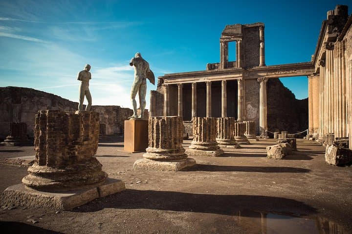 Pompeii & Vesuvius