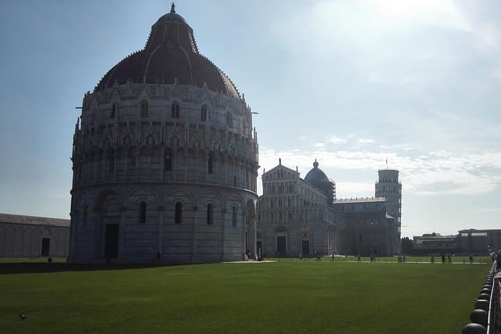 Best Of Tuscany In 1 Day: Pisa, Lucca And Florence - Private Tour From Livorno