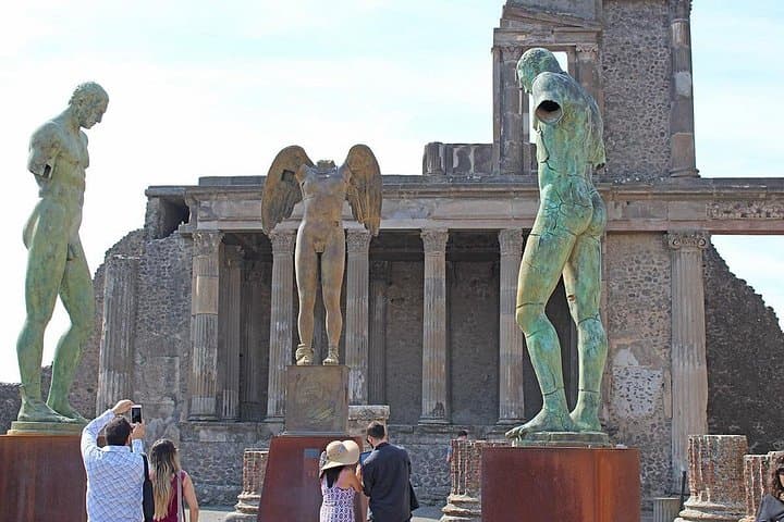 Statues in Pompeii