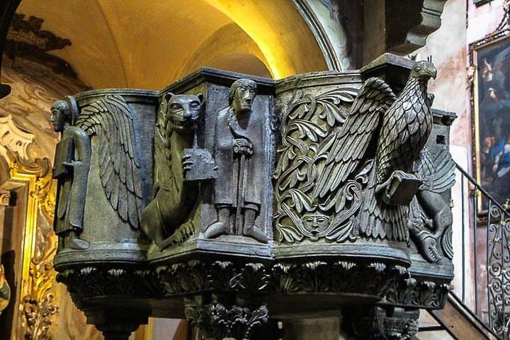 pulpit