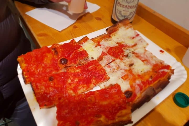 Traditional Roman Pizza