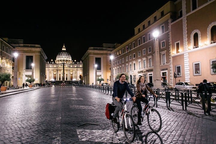 Rome by Night Bike Tour