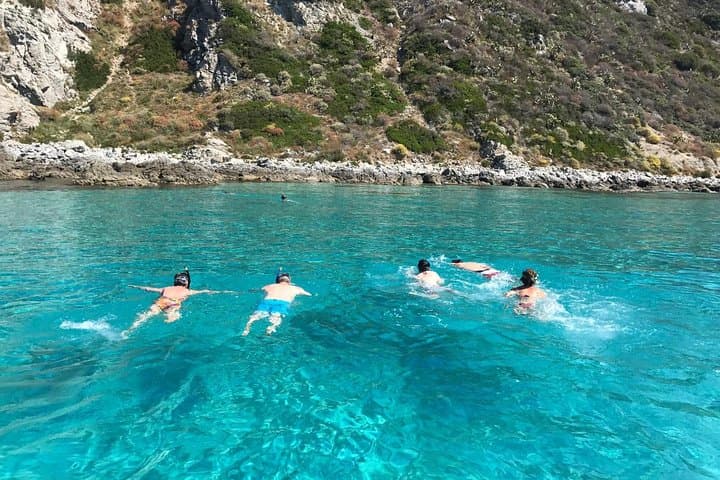 Costa Degli Dei Tour from Tropea to Capo Vaticano with aperitif