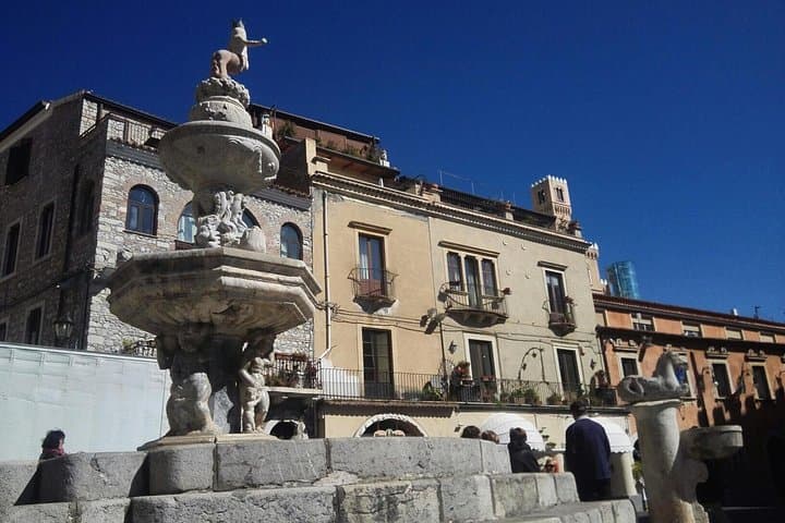 Taormina, Castelmola, Giardini Naxos, Isolabella (max 10 pax)