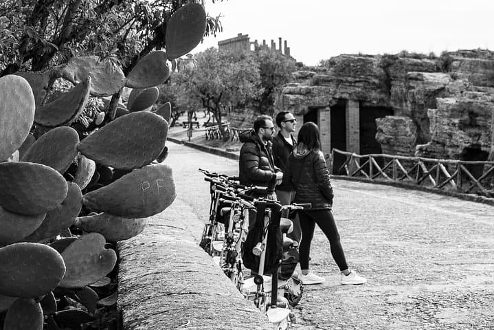 Electric scooter tour in the Valley of the Temples Agrigento