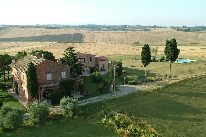 Authentic Cooking Class in Cortona: Pizza or Gnocchi, and Pasta