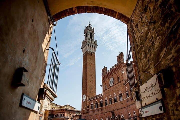 Tuscany in One Day Sightseeing Tour