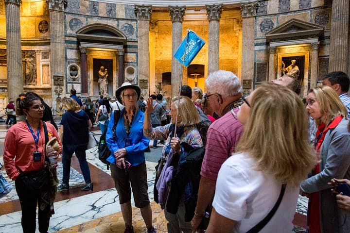 Rome Walking Tour with Pantheon, Trevi Fountain & Spanish Steps