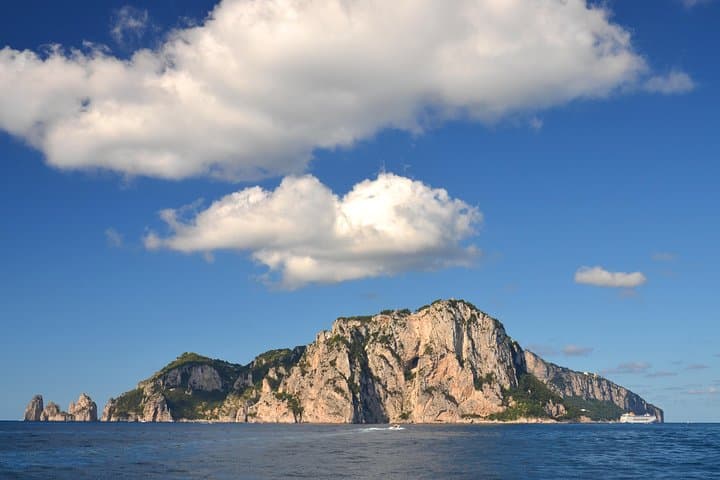 Cruise across the Gulf of Naples to Capri