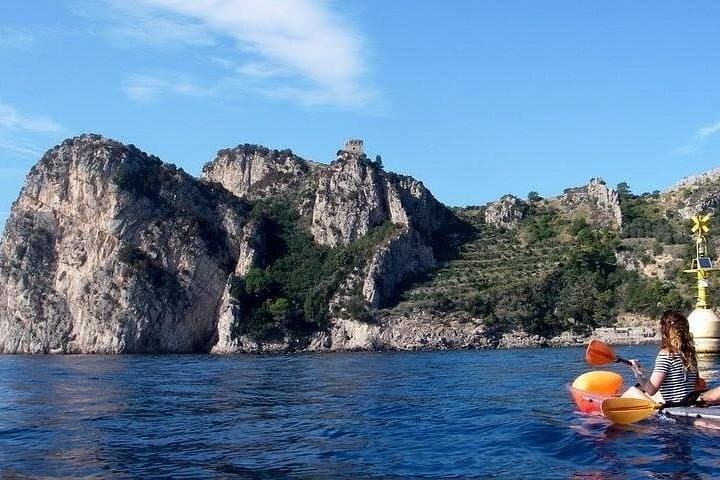 Leaving the bay of Marina del Cantone