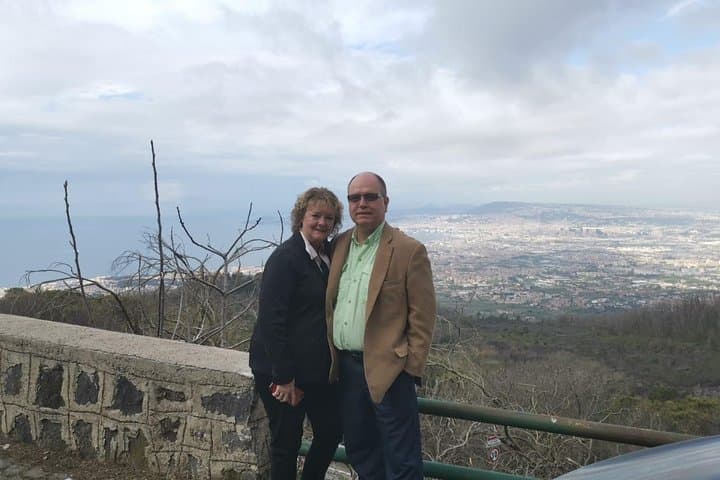 ItalyBesTours Pompeii Skip-The-Line and Mt Vesuvius with Lunch&WineTasting from Rome