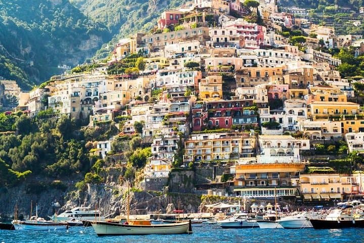 Pompeii and Positano: full-day tour from Rome