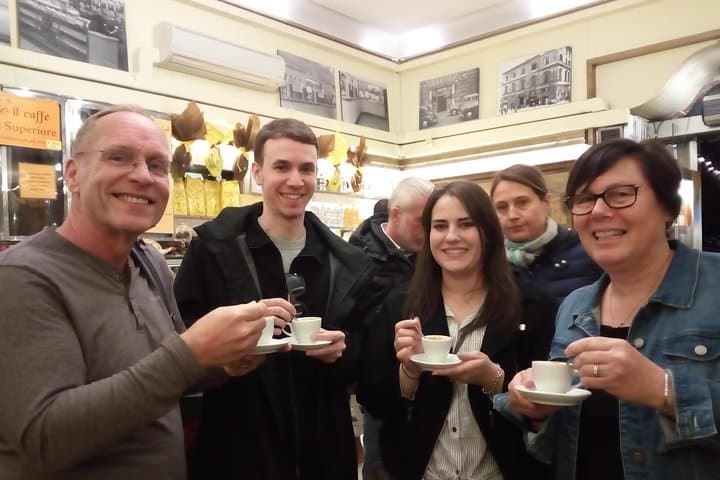 Gluten-Free Food & Wine Tour of Rome with Local Guide and Sightseeing