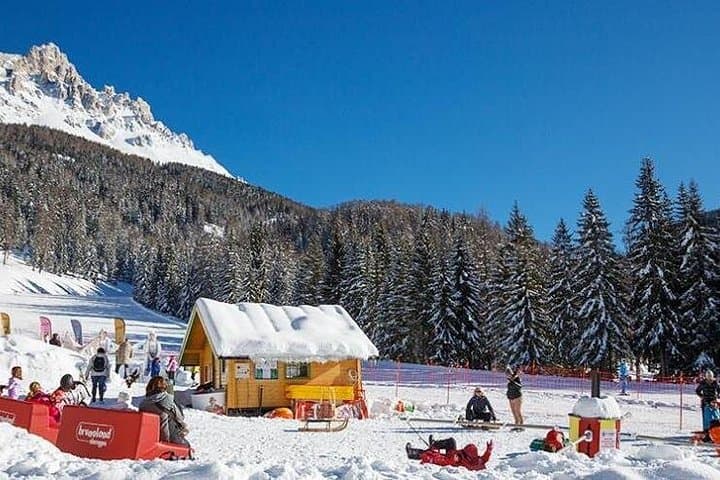 The most famous sledge slope in the Dolomites and a panoramic tour by car