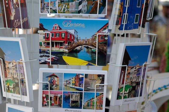 Venice in 2 days tour including Gondola Ride and Islands Tour by Private Boat