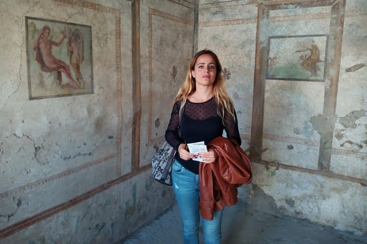 Pompeii Skip-The-Line and Sorrento FullDay from Rome
