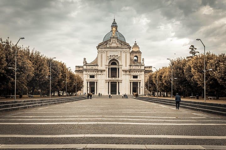 Assisi & Saint Francis Path Tour from Rome