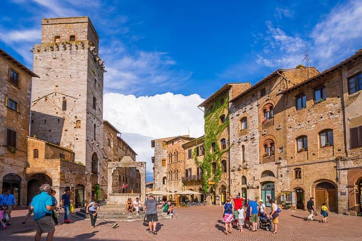 Siena and San Gimignano Day Tour from Rome