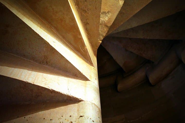 Trani – Castel del Monte: organized tour in 3 hours