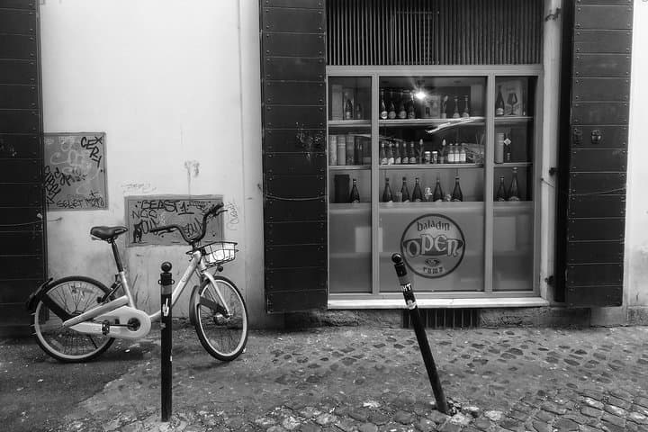 Local Craft Beer Walkin Rome