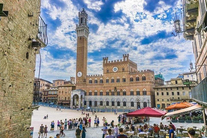 Private Day-Trip to Siena and San Gimignano
