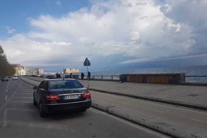 Private Transfer: Sorrento to Naples Hotel, Airport,Train Station