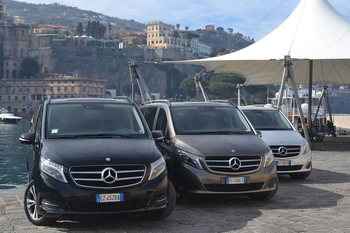 Private Transfer: Sorrento to Naples Hotel, Airport,Train Station