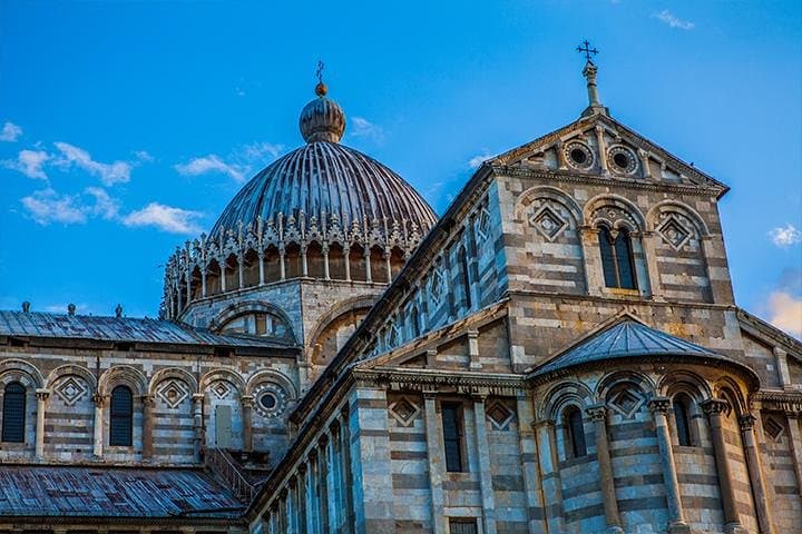 Lucca and Pisa Day Tour from Rome