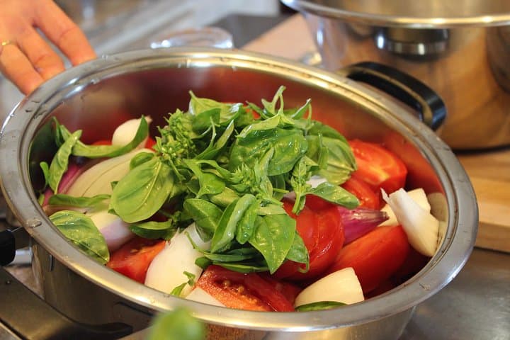 Authentic Culinary Experience in a Tuscan Family Estate