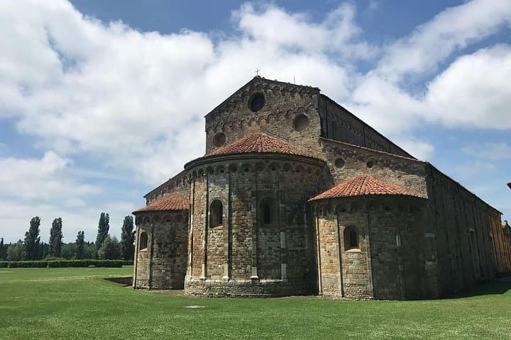 Pisa and Lucca from the Livorno Cruise Port