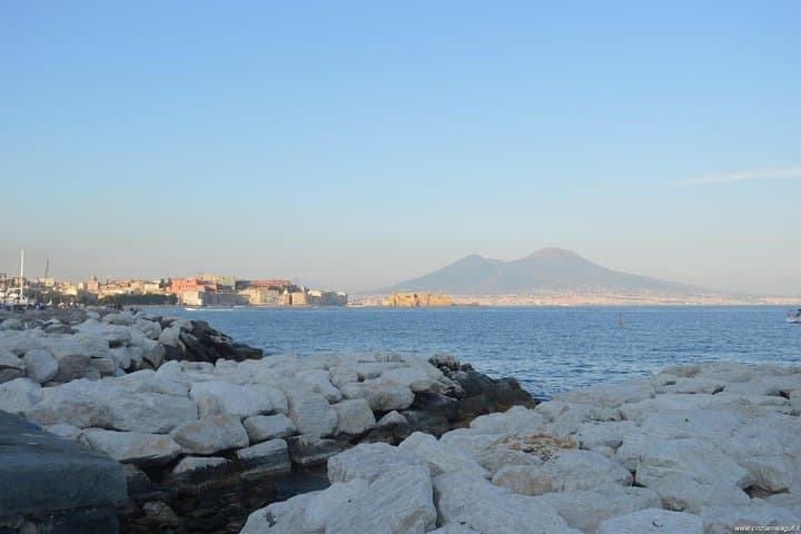 Exclusive 2h Private Pompeii Tour with Tickets & Transfer