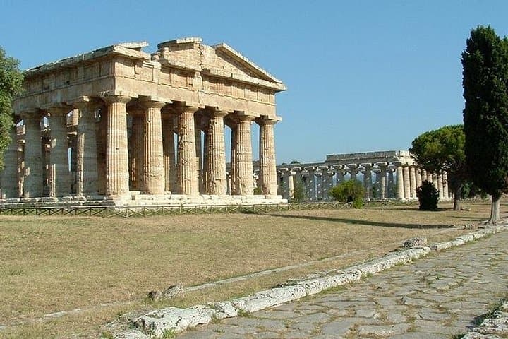 Private Day Trip from Sorrento to the Ancient Temples of Paestum