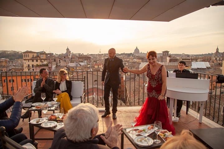 Rooftop Bar Opera Show: The Great Beauty of Rome