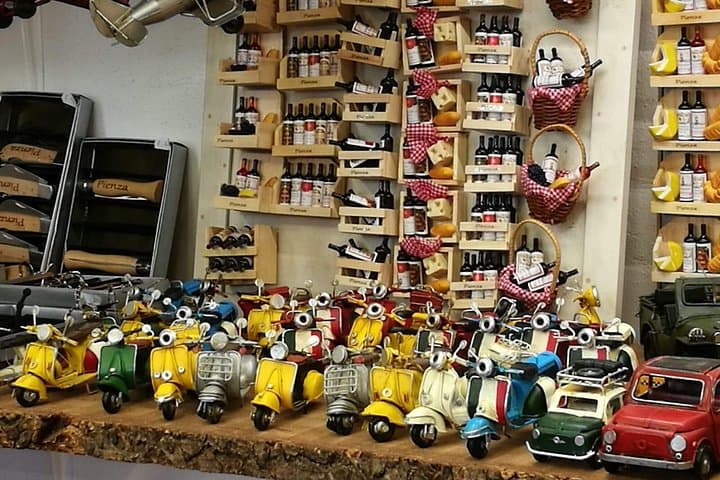 Montepulciano Wine and Pienza Flavours Private Day Tour from Rome