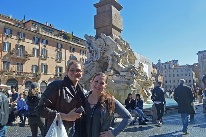 Campo dei Fiori Market and Trevi Fountain District Food & Wine Tour in Rome