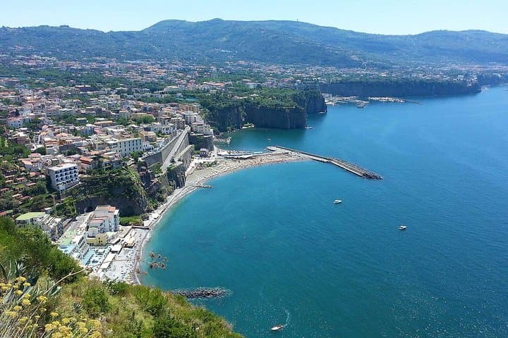 Sorrento to Rome center/airport transfer (or vice versa)
