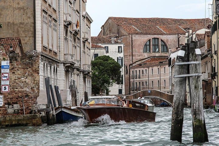 Water Private Taxi