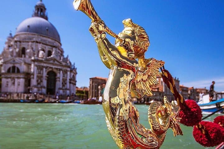 Enchanting Venice: Private Gondola Experience