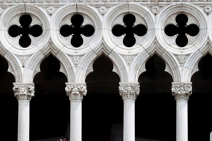 Skip the Line: Doge's Palace Guided Tour in Venice
