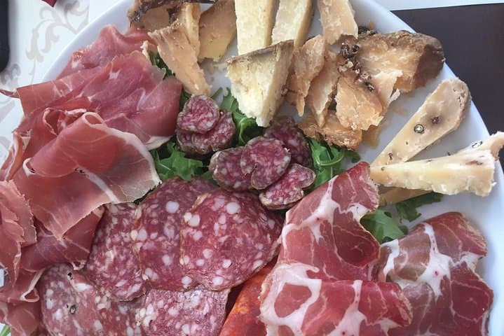 Tagliere with cheese ham and salame