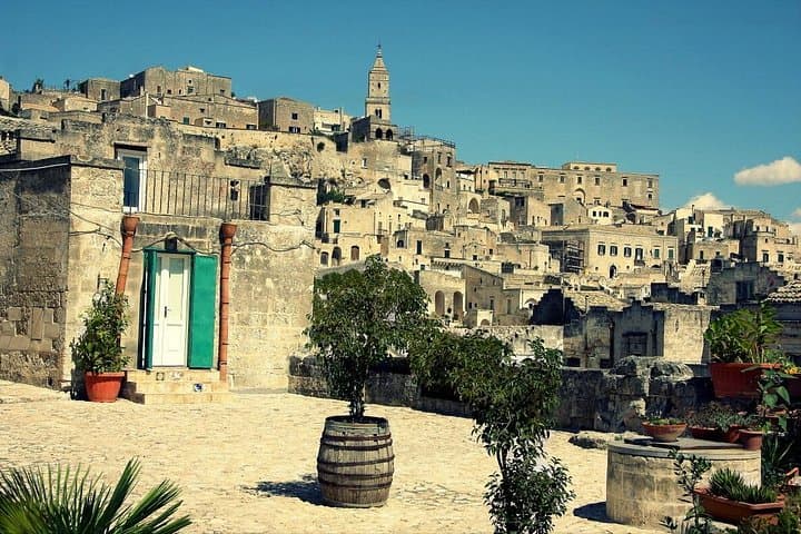 Private walking tour in Matera